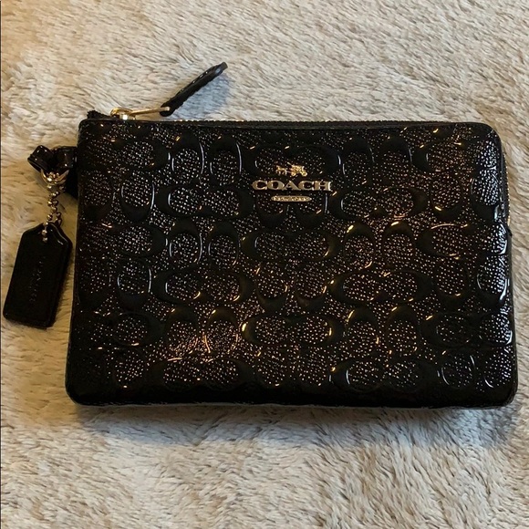 coach wristlet - Picture 4 of 4